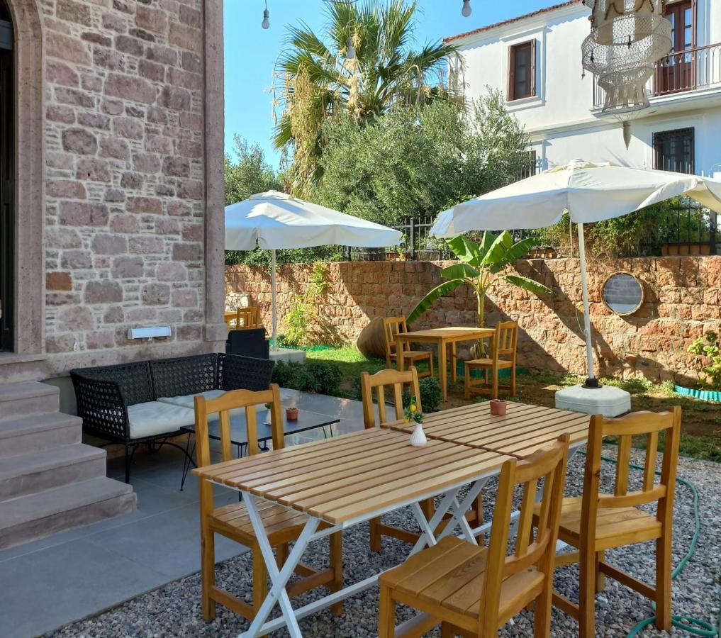 Zarbali Cunda Hotel Ayvalı Kültér fotó